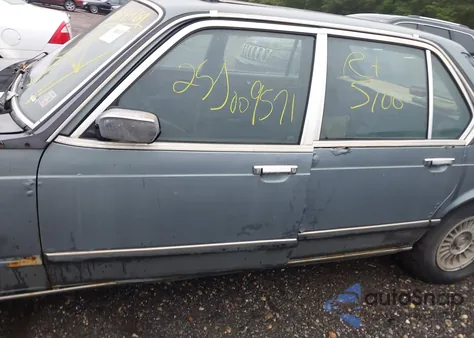 1982 BMW 733 I Automatic from USA, damaged, VIN WBAFF4402C7365329